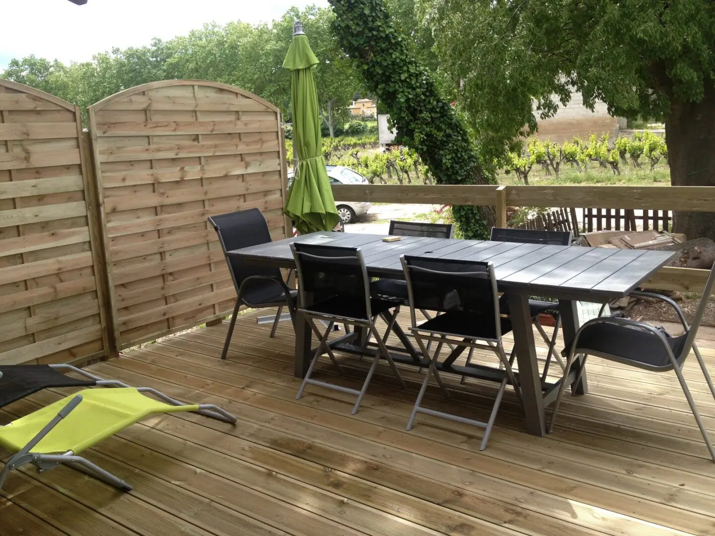 Installation d'une terrasse en bois à Nîmes